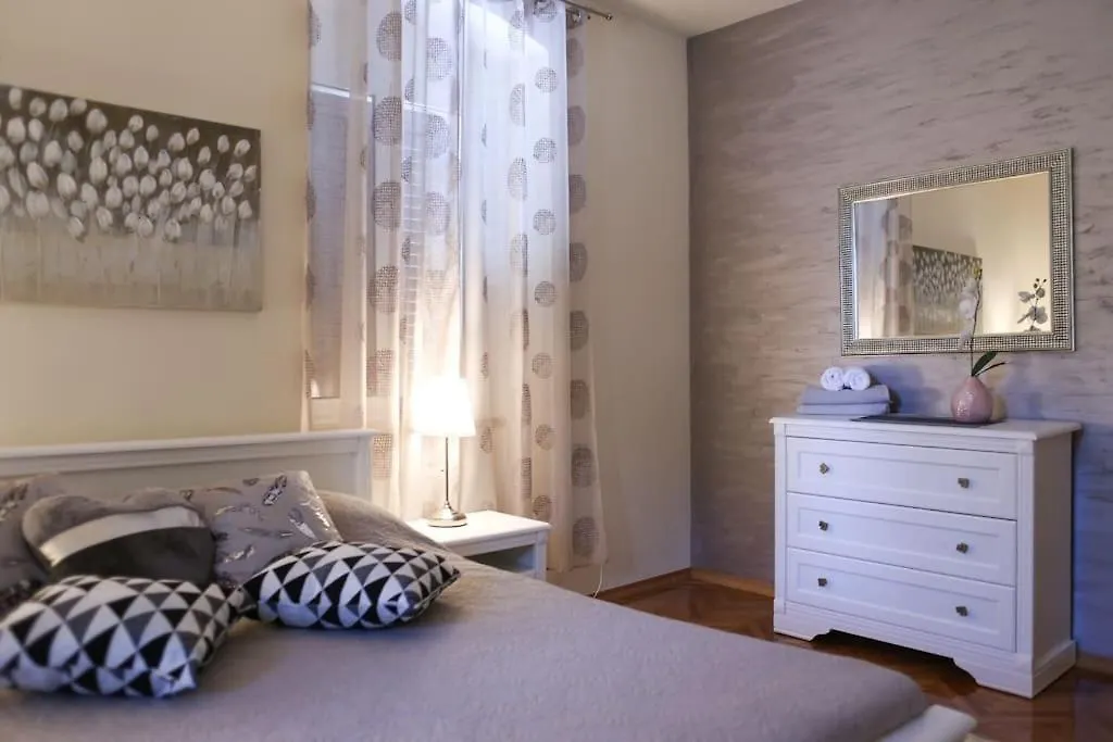Apartment New Renovated Appartment Mauri Porec