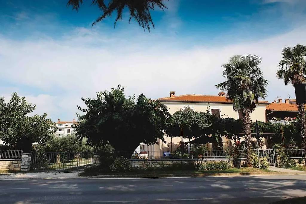 New Renovated Appartment Mauri Porec Croatia